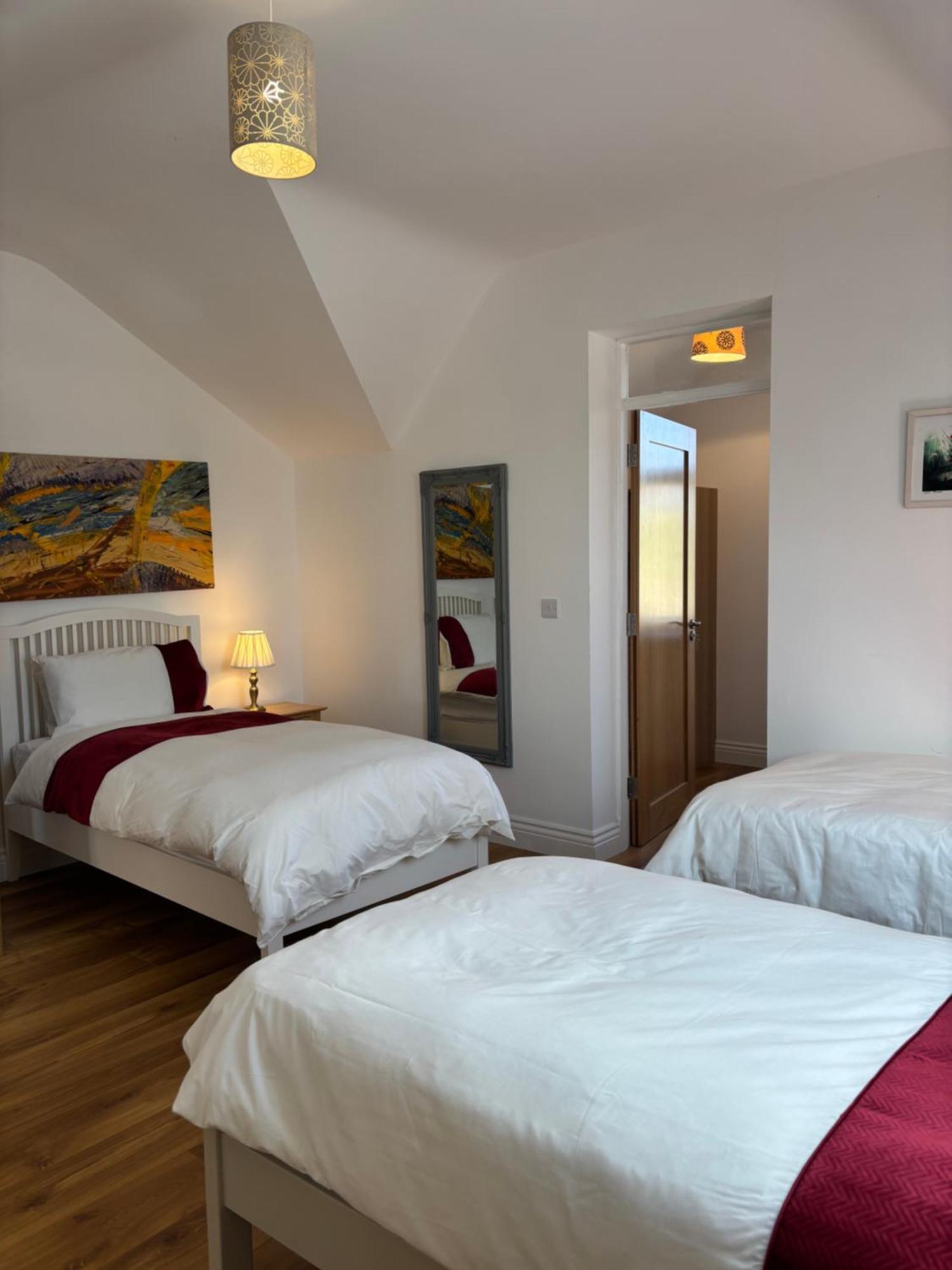 Lough Key Luxury Riverfront Apartment Cootehall المظهر الخارجي الصورة
